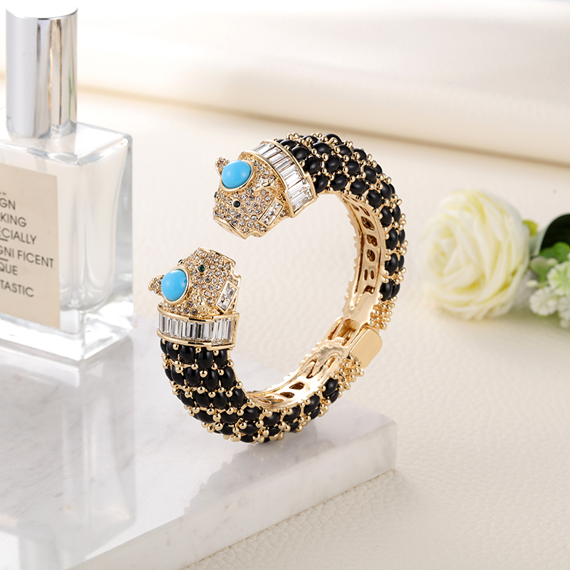 Sally's Paradise Animal Bracel - Paradise Jewelry & Watches Llc Miami Reviews ulasan dan harga